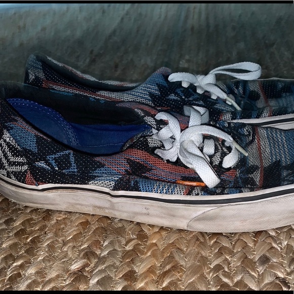 Vans Aztec lows size 10 - Picture 2 of 2